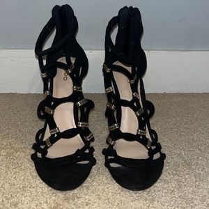 Aldo black lace shoe
